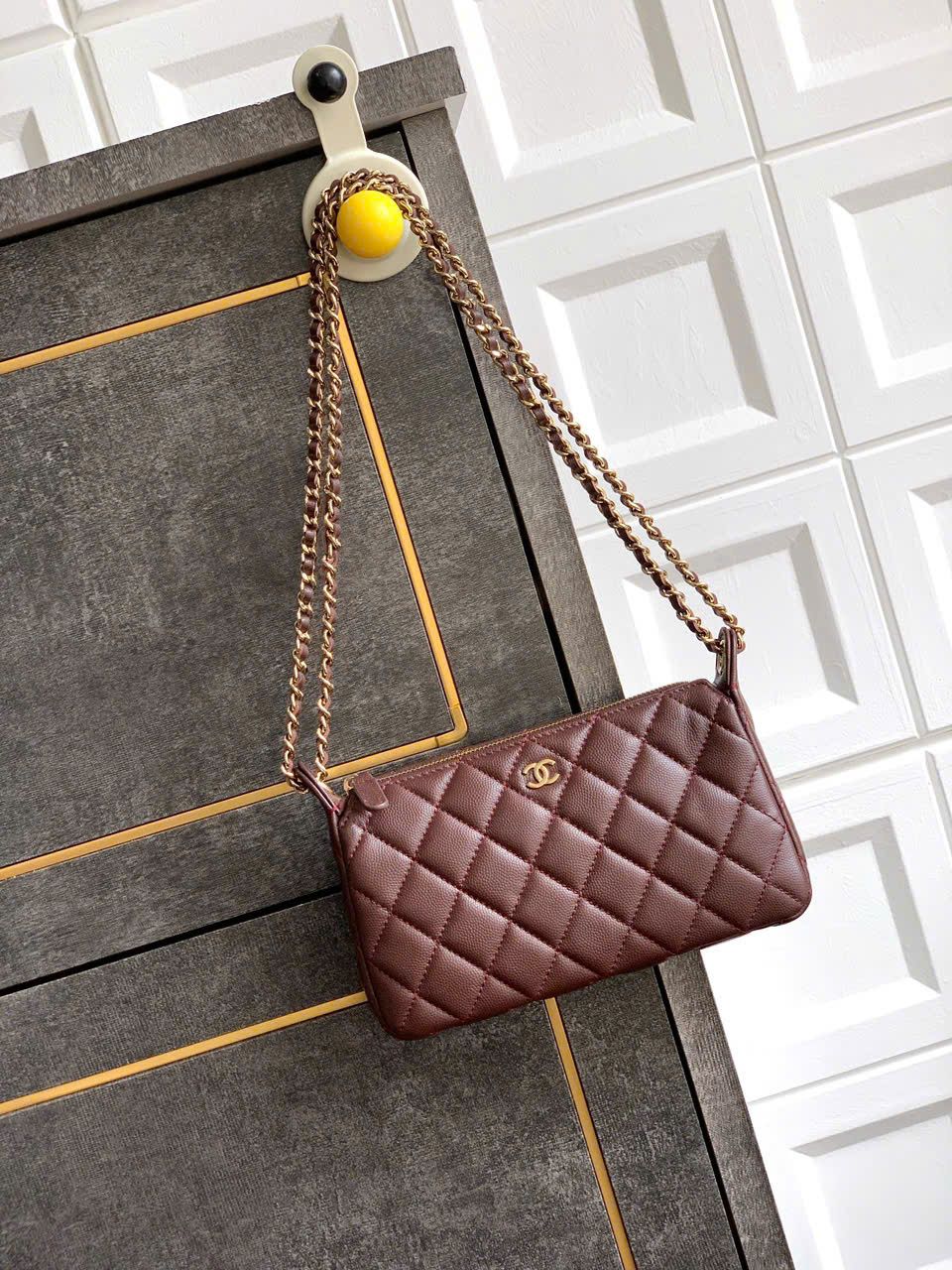 Chanel 25A Double Chain Bag