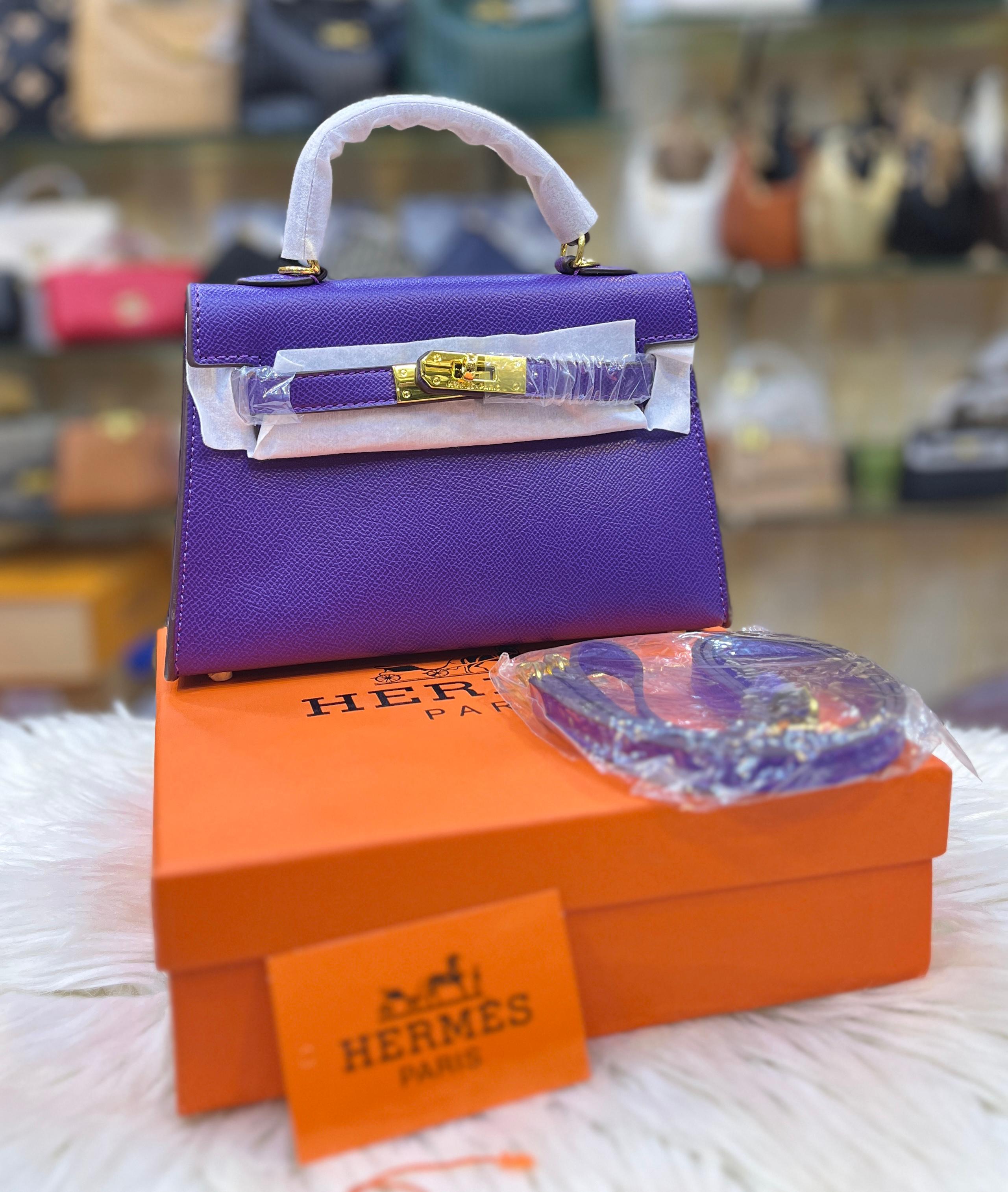 Hermès Kelly Mini (Kelly 20) Handbag