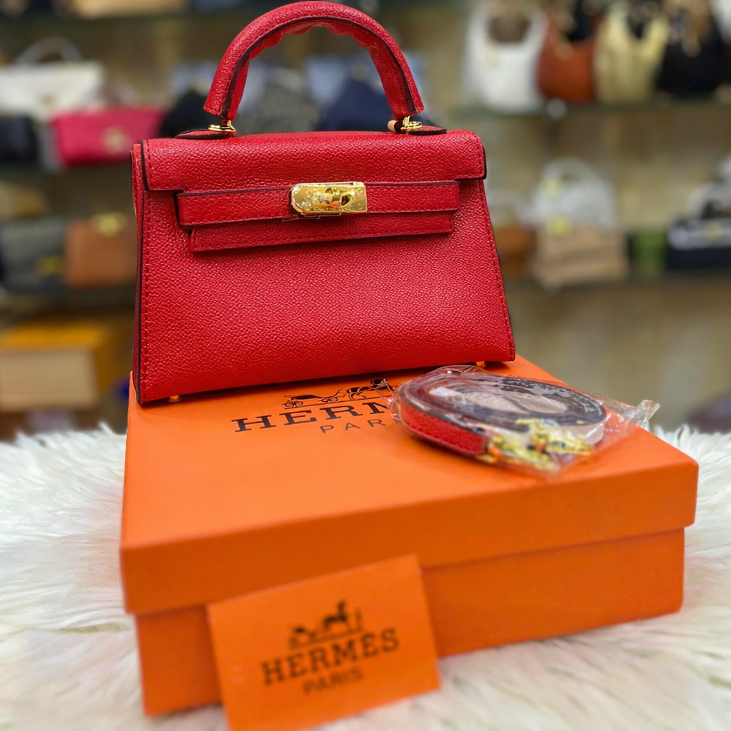 Hermès Kelly Mini (Kelly 20) Handbag