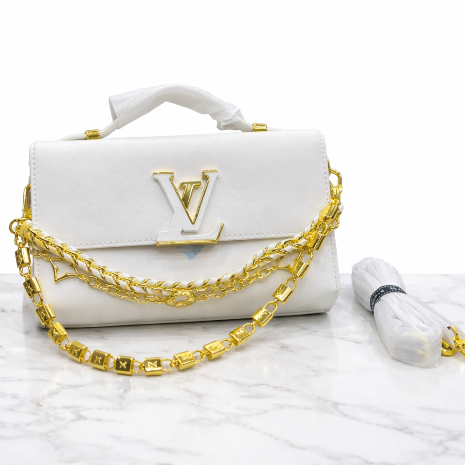 Louis Vuitton Capucines Mini Bag