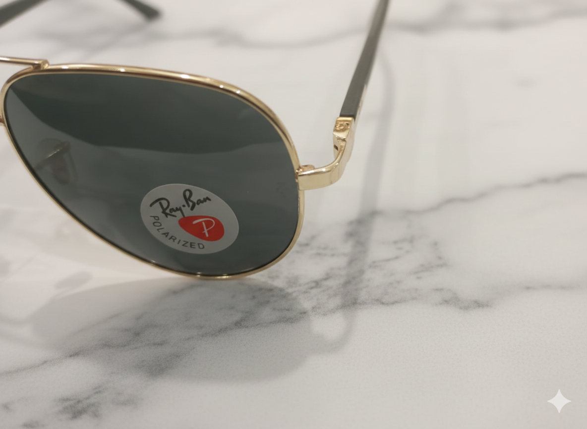 Ray-Ban Classic Aviator Polarized Sunglasses – Gold Frame