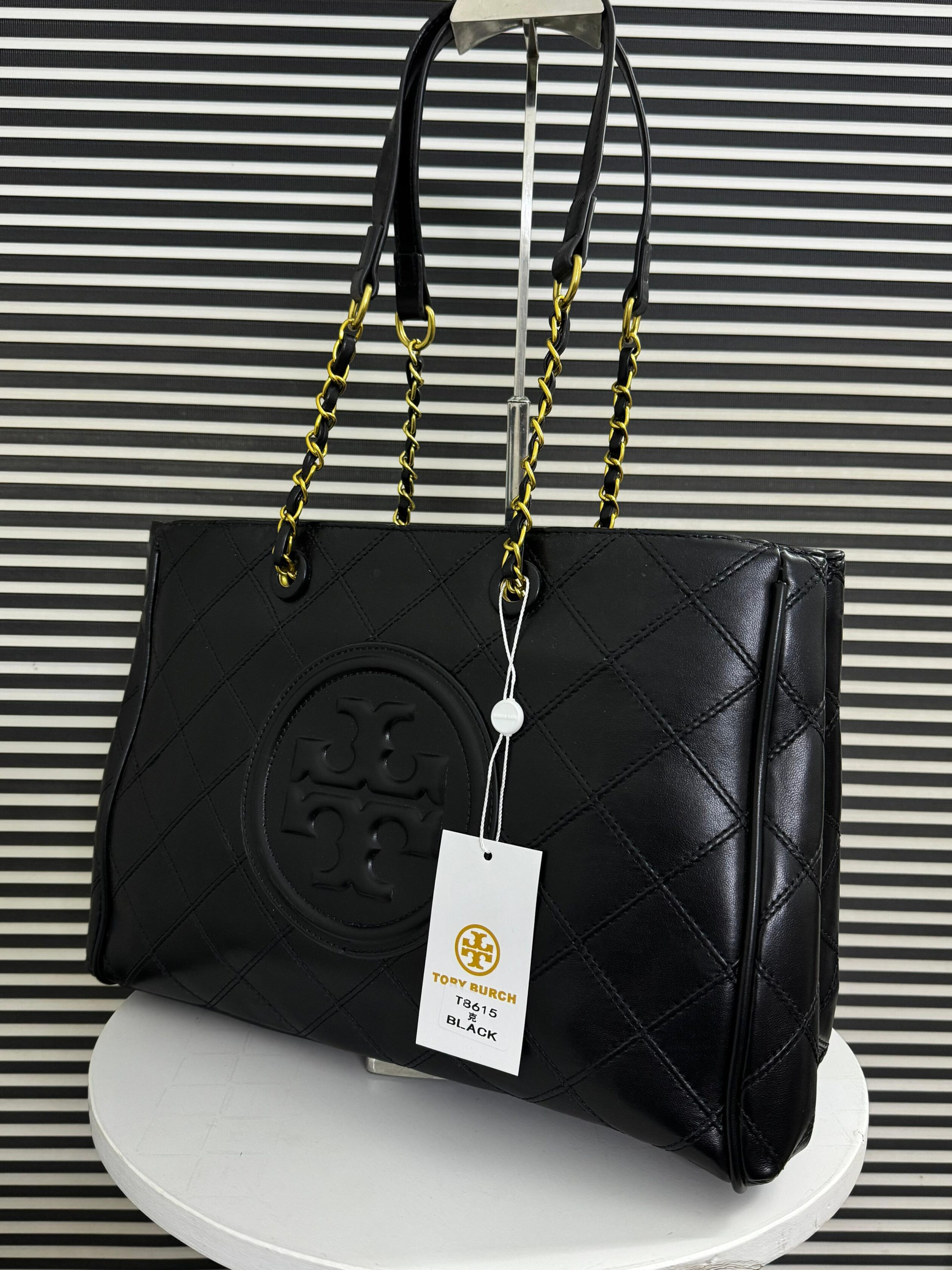 Tory Burch Fleming Quilted Tote
