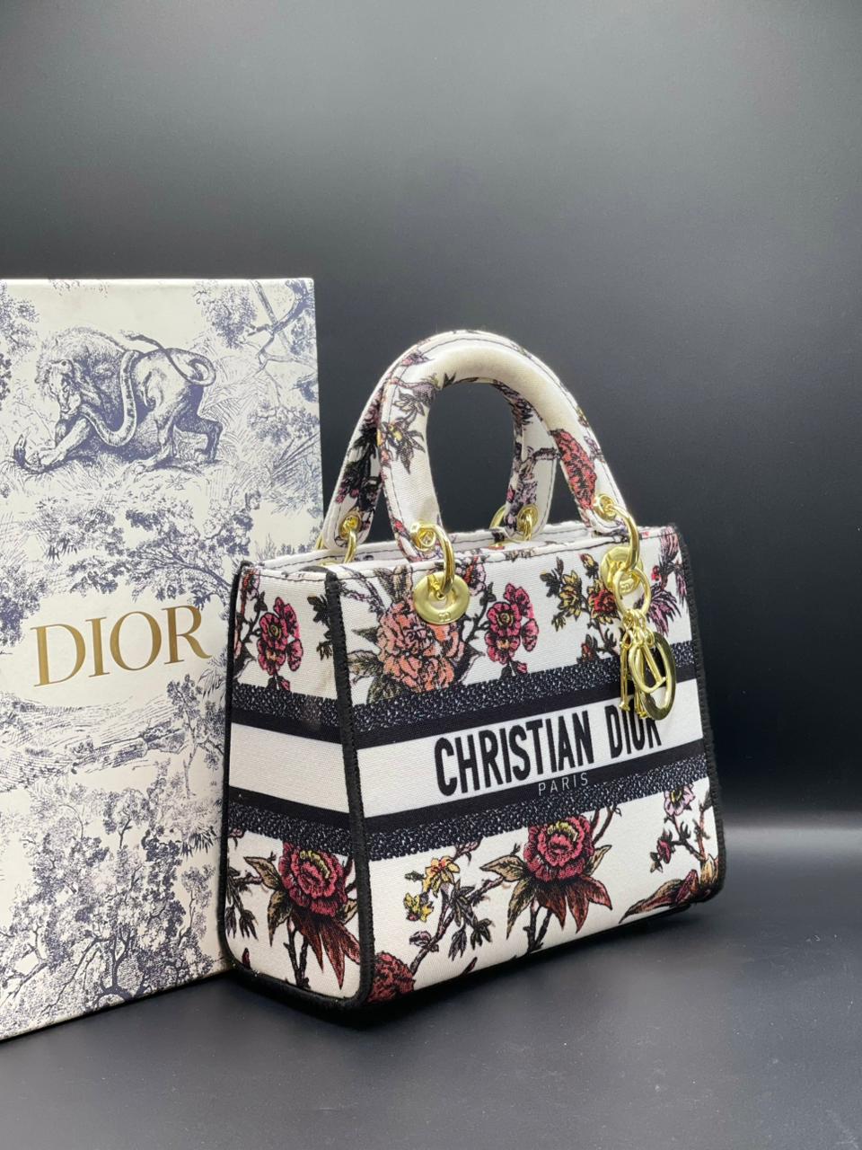Christian Dior 7